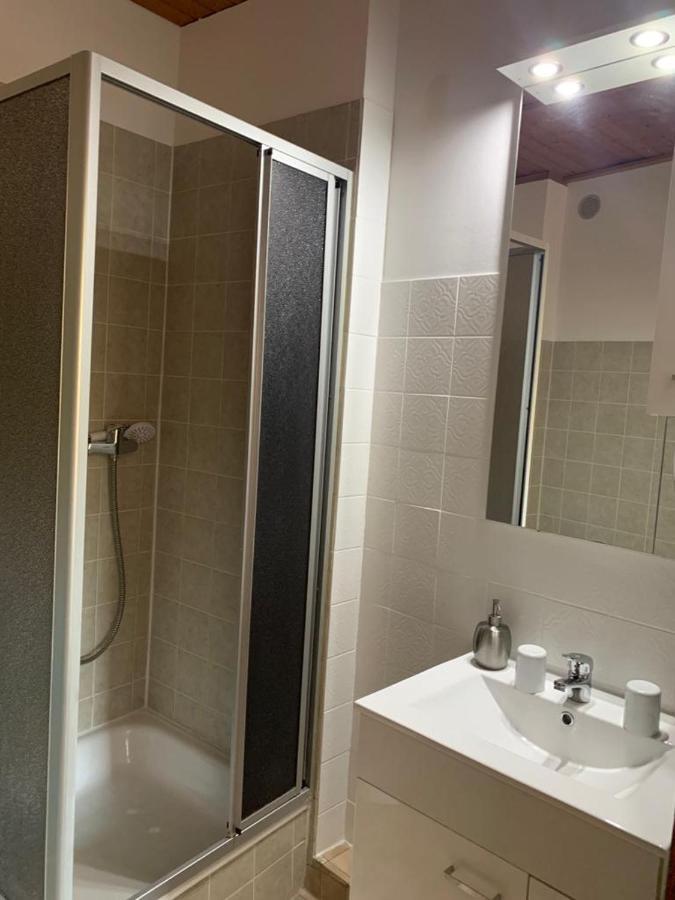 Hotelzimmer Im Alten Reihenhaus Auf Der Stadtmauer Bacharach Eksteriør bilde